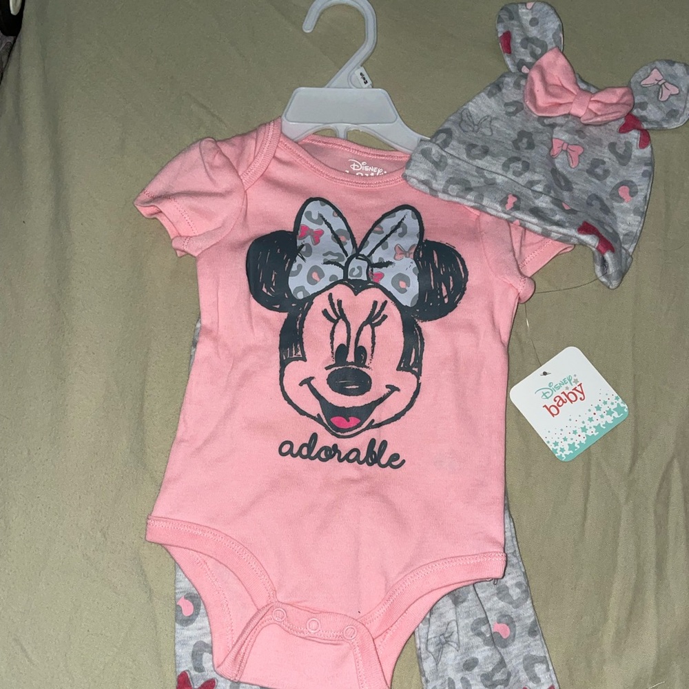 Shirt and pants set with hat